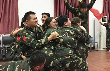 ֻ��ҧ����(ji��n)�����ŕ�(hu��)��ϣ����