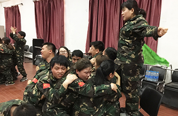 �ϵK�cʧ������������������������҂�����õĈF(tu��n)�(du��)��