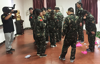 Ҫ��Ȅe�˃�(y��u)������Ҫ�����������κ��˵�Ŭ����