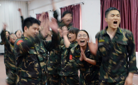 ���ߟo��η�֣���(qi��ng)�ߊ^� �����