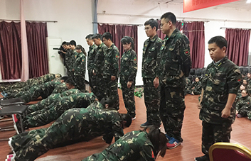 �I(l��ng)��(d��o)���ǈF(tu��n)�(du��)�ĺ�����һ��һ�ж��Ǳ��ʣ�