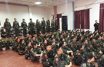 �e�ֱ�Q���I(l��ng)�����������F(xi��n)��W(xu��)�T��