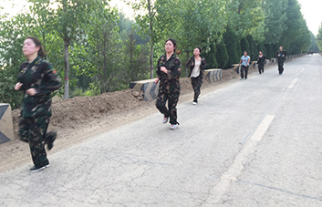 ��(g��)�˵������ٴ�Ҳ��С���F(tu��n)�(du��)��������СҲ�Ǵ���