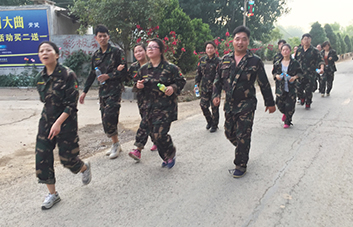 ��Փ�ǔv��߀�Ǳ������҂��]�ЁG���κ�һ��(g��)�ˣ�