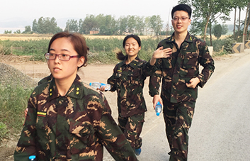 ��������ȥ�ߣ�һ��һ��(g��)�_ӡȥ����