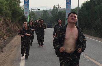 �@���H�H�Ǻ��ε�ͽ���������x�����������ǈF(tu��n)�(du��)���ںϣ�