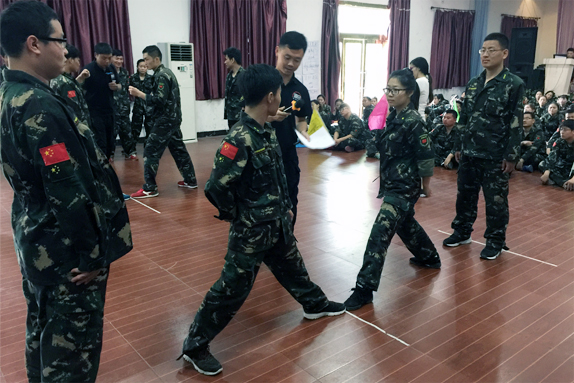 ����ʯ�^��������ݔ�A�s�ڏ�ָ�g��