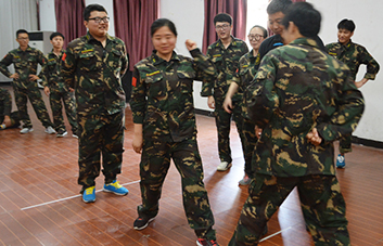 ��Ŀ����������ĽY(ji��)���������