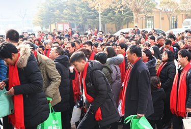 �t�t�������c���g�gϲϲ���𱬣���10�q���տ옷��