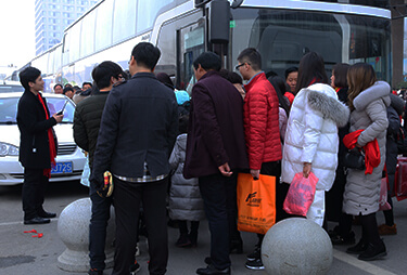 �gӭ��ĸ���c��10���c���ж���֪���������